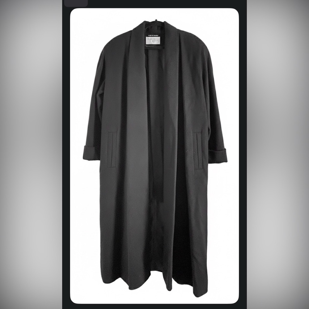International scene Made in Russia Elegant Black Long Coat - Picture 3 of 11